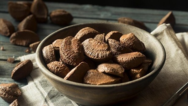 Foto - Saçları dökülenler bu habere dikkat: Bir avuç tüketmek bile etki ediyor