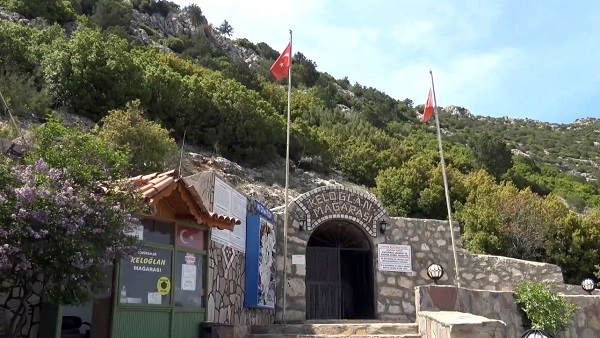 Foto - Saçlarınız dökülüyor mu? Kellikle vedalaşmak isteyenlerin yeni adresi o mağara