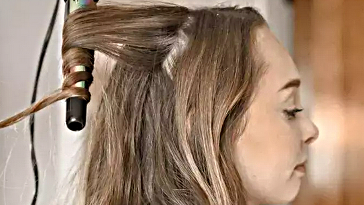 Saçlarınızdaki beyaz saçları 1 saatte siyaha çeviriyor! Beyaz saç kapatıcı çözüm o formül 
