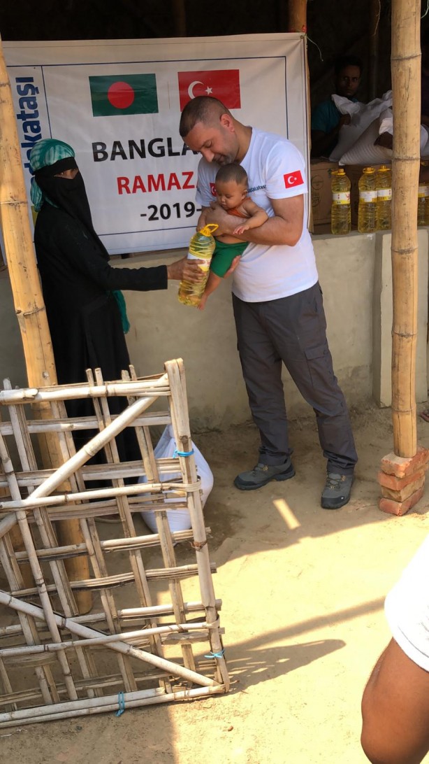 Foto - Sadakataşı Derneği'nden Arakanlı Müslümanlara yardım eli