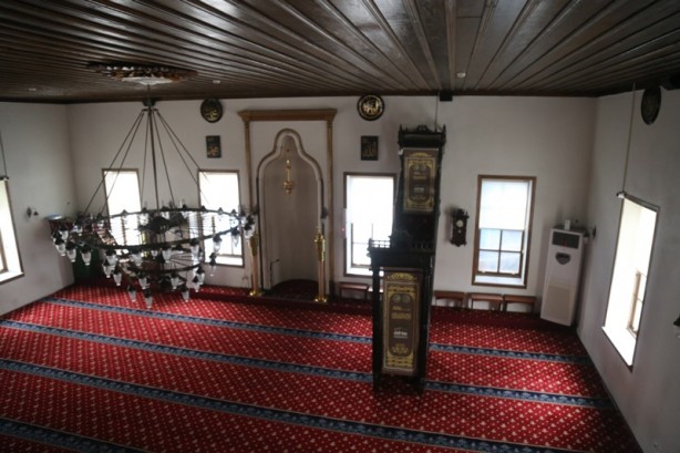 Foto - Sade bir başyapıt: Ağa Camii