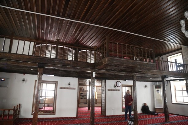 Foto - Sade bir başyapıt: Ağa Camii