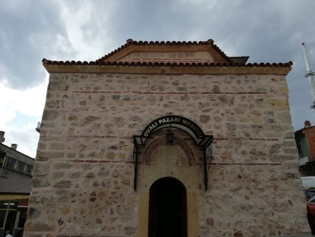 Foto - Sade yapısıyla dikkat çekiyor: Ovalı Pazarı Mescidi