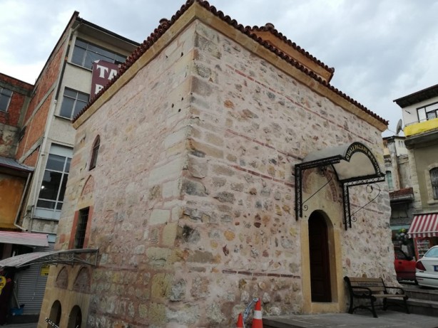 Foto - Sade yapısıyla dikkat çekiyor: Ovalı Pazarı Mescidi