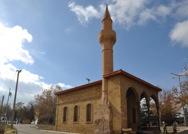Foto - Sade yapısıyla göze çarpıyor: Rahmaniye Camii