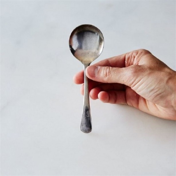 Foto - Sadece bir kaşık yardımıyla hastalıklarınızı öğrenebilirsiniz