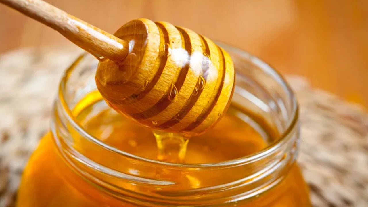  Sadece dakikalar içinde kırışıklıkları yok ediyor! Birçok sorun ve cilt sağlığı için Omega-3 takviyesi şart 