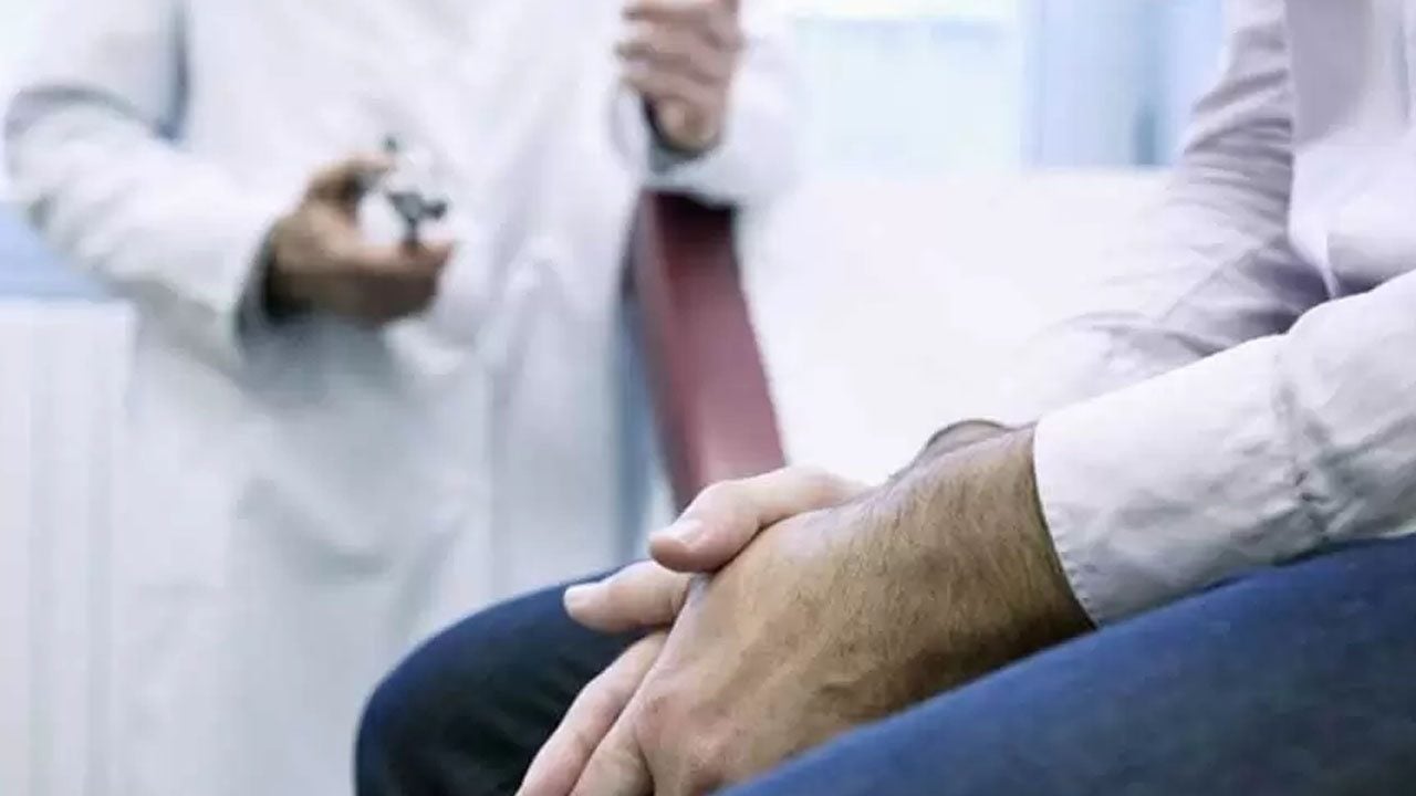 Sadece o kanser kadınlarda değil: Yüzde 1'i erkeklerde ortaya çıkıyor... Meme kanseri riskine dikkat