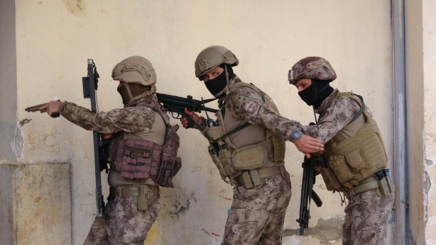 Foto - Şafak vakti DEAŞ operasyonu! Gözaltılar var