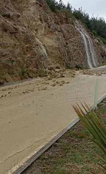 Foto - Sağanak hayatı felç etti