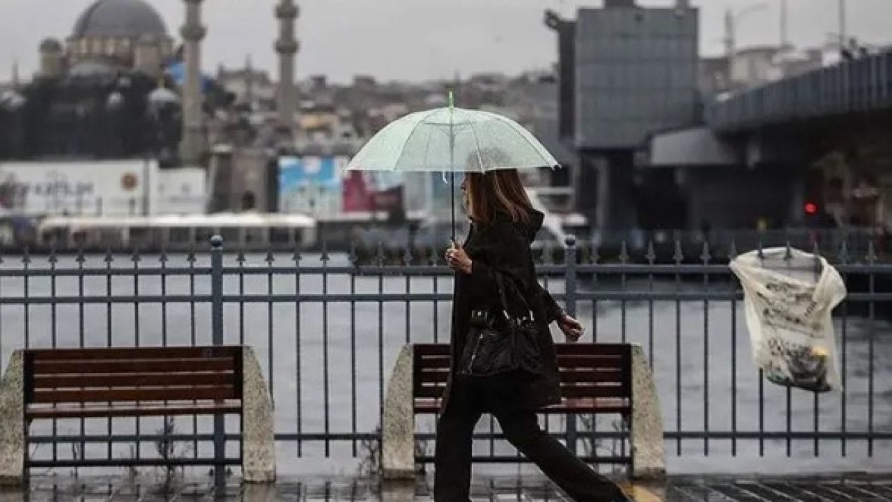 Foto - Sağanak yağış yarın geri dönüyor! Meteorolojiden 5 il için turuncu alarm