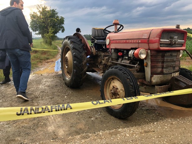 Sağanak yağıştan kaçarken yıldırıma yakalandılar! 2 ölü 1 yaralı