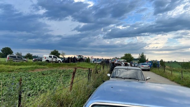 Foto - Sağanak yağıştan kaçarken yıldırıma yakalandılar! 2 ölü 1 yaralı