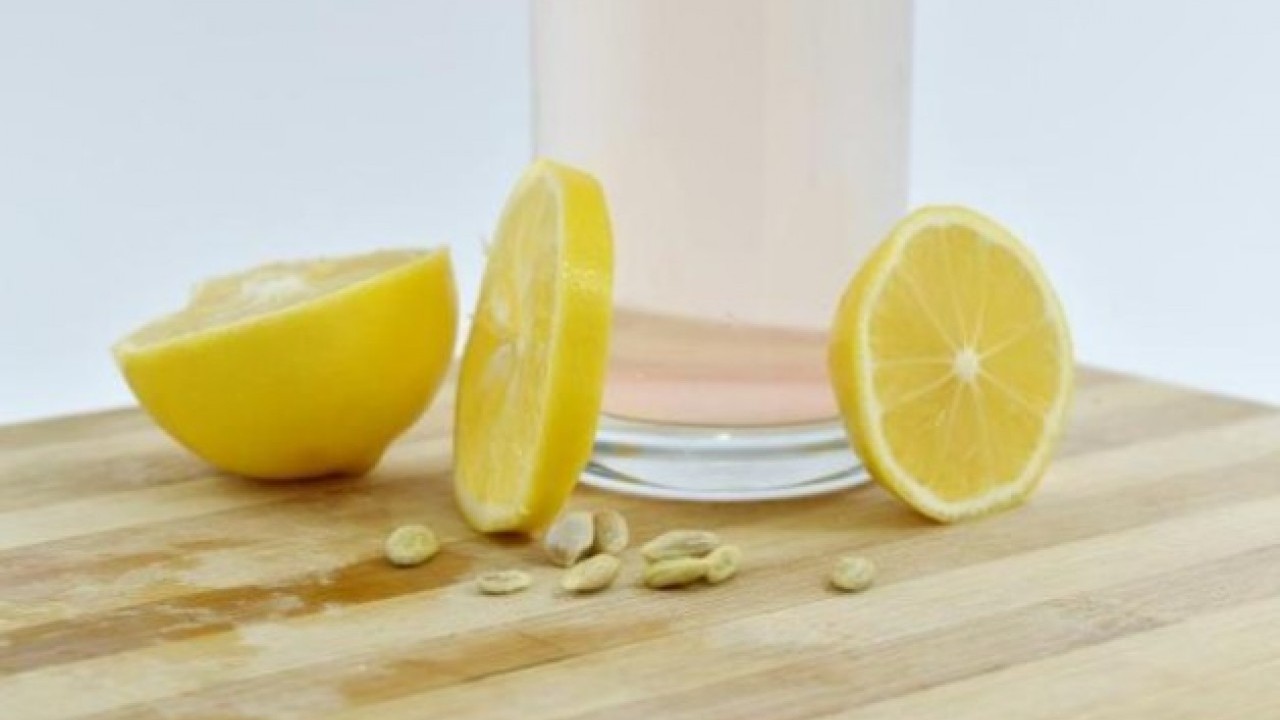 Foto - Sağlığa faydası saymakla bitmiyor! Limon çekirdeklerini çöpe atanlar dikkat