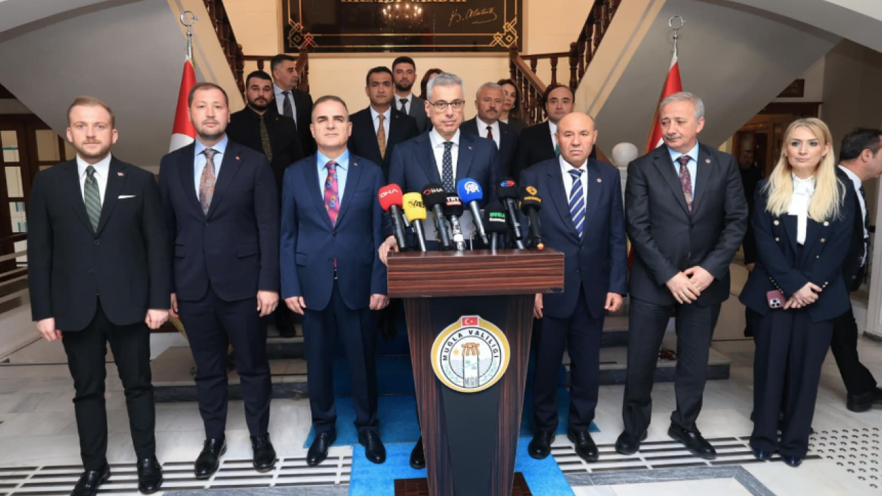 Sağlık Bakanı Prof. Dr. Kemal Memişoğlu Muğla'da... 'Şehir Hastanesi' haberini duyurdu...