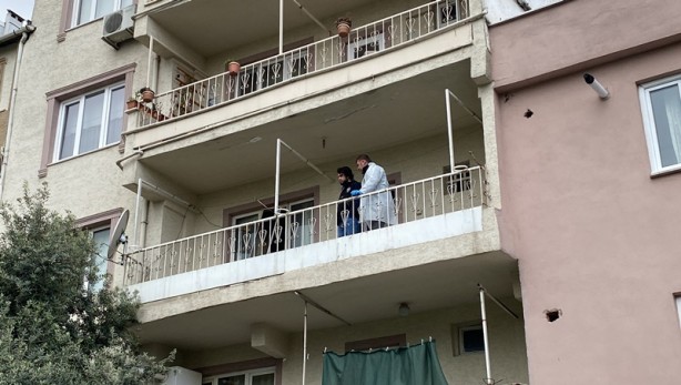 Foto - Sağlık çalışanı evinde ölü bulundu