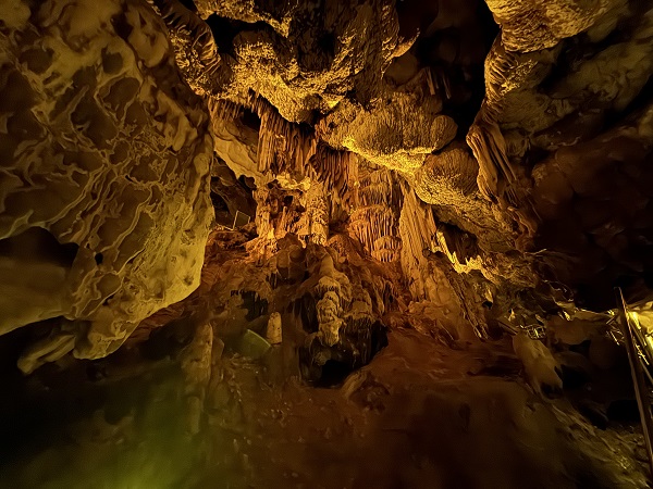 Foto - Sağlık için herkes bu mağaraya akın ediyor