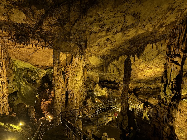 Foto - Sağlık için herkes bu mağaraya akın ediyor