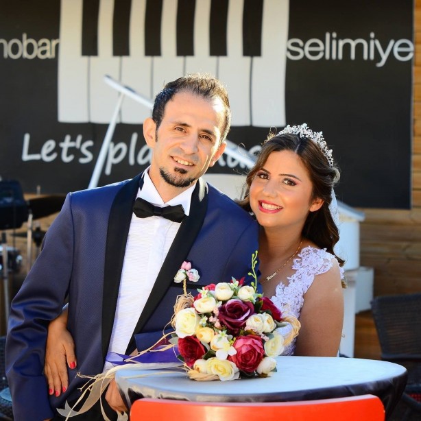 Foto - Sağlıkçı ailenin yeni yaşam hayali yarım kaldı: 4 ölü, 1 yaralı