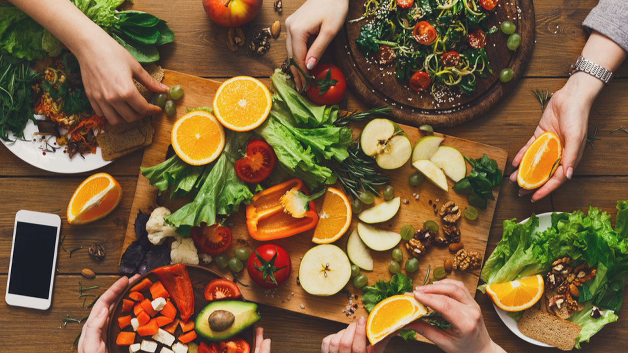 Foto - Sağlıklı beslenme ruhu koruyor! Mutluluğun anahtarı sofrada gizli