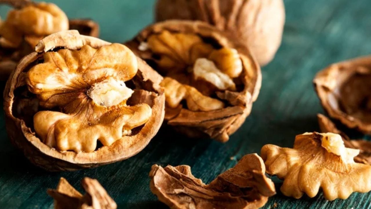 Foto - Sağlıklı yağlar, vitaminler, mineraller: Yaş ceviz yenir mi?