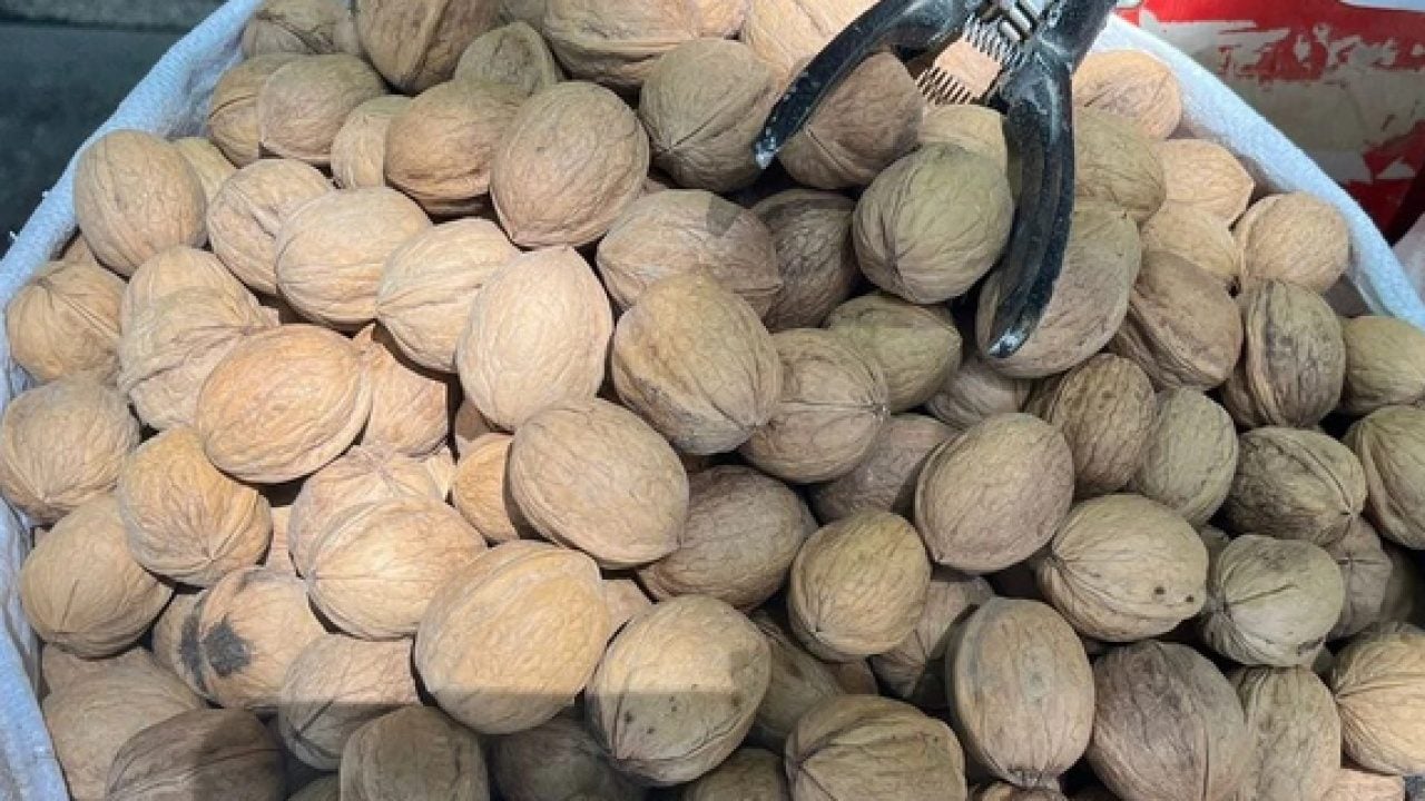 Foto - Sağlıklı yağlar, vitaminler, mineraller: Yaş ceviz yenir mi?