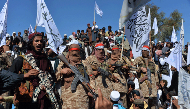 Şah Mesud'un oğlu Ahmet Mesud 3 bölgeyi Taliban'ın elinden aldı