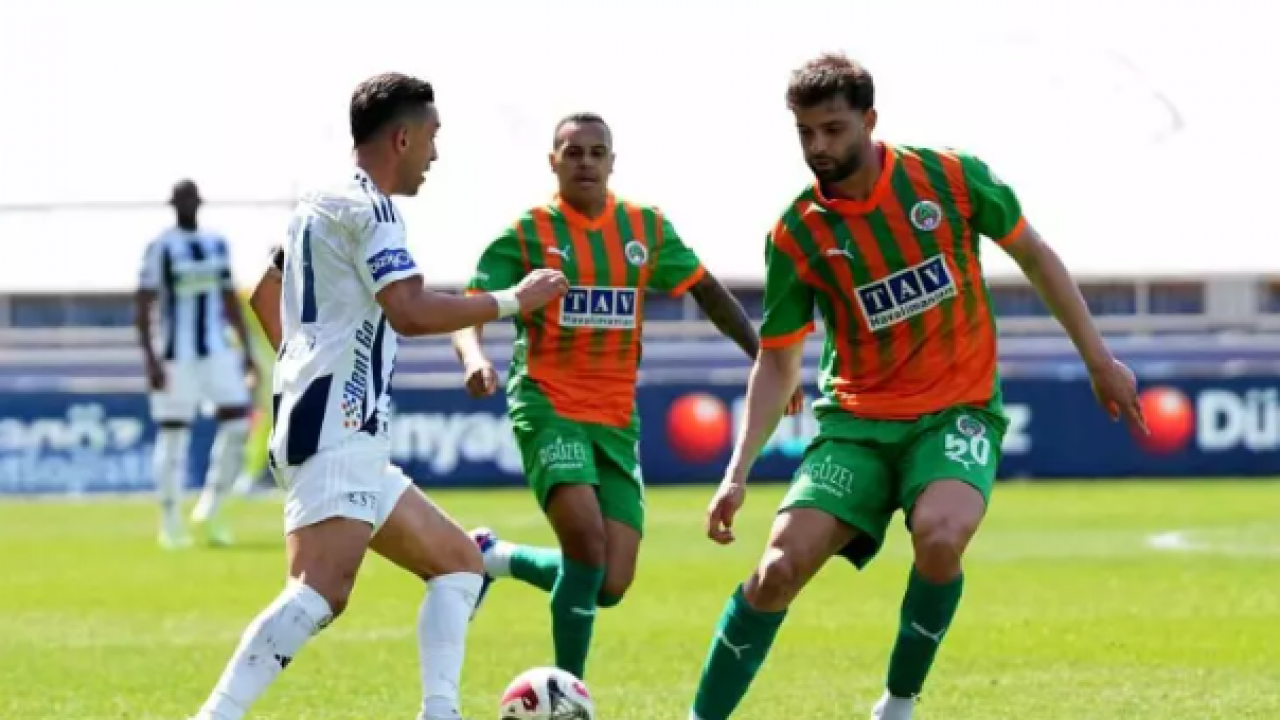 Sahalarda ender görülen bir gol: İran Can Kahveci kornerden avladı!