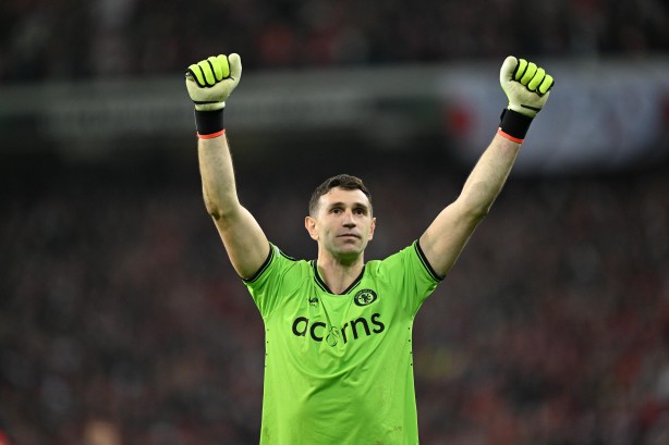 Foto - Sahalarda ender görülen olay! 2 sarı karta rağmen atılmadı! İşte nedeni