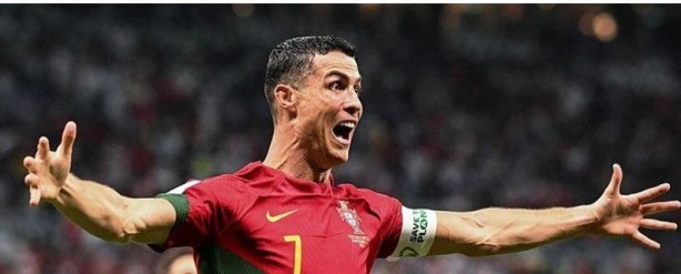 Sahaya dalan taraftar Ronaldo'yu şekilden şekle soktu