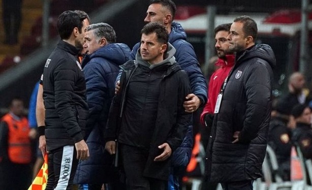 Foto - Sahayı birbirine kattı! Emre Belözoğlu kırmızı kart gördü