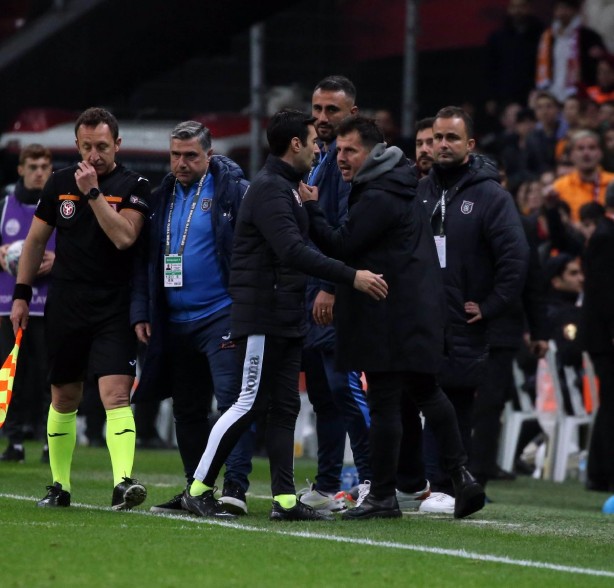 Foto - Sahayı birbirine kattı! Emre Belözoğlu kırmızı kart gördü