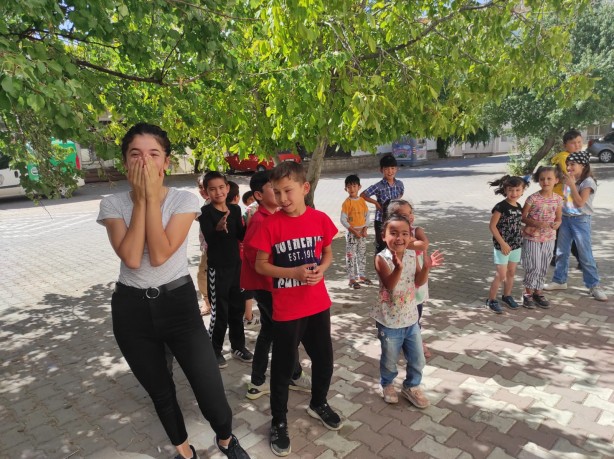 Foto - Sahibi tarafından evde aç susuz bırakılan köpeği itfaiye kurtardı!
