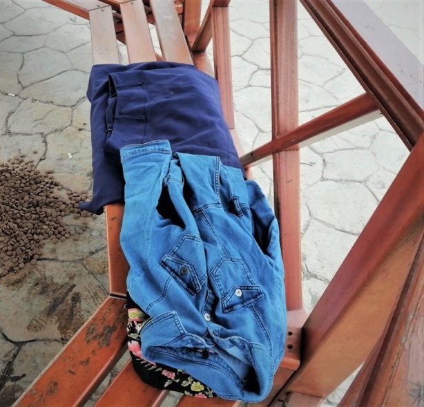 Foto - Sahilde bulunan kadın giysileri, polisi harekete geçirdi