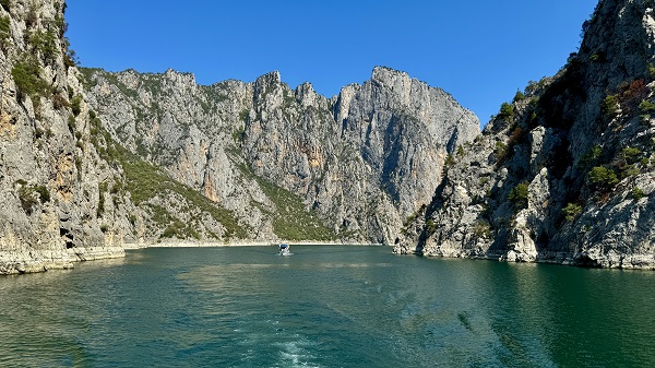 Foto - Şahinkaya Kanyonu ziyaretçi akınına uğradı