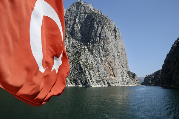 Foto - Şahinkaya Kanyonu ziyaretçi akınına uğradı