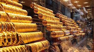 Sahte altın böyle kendini her yerinden ele veriyor! Meğer yöntem bu... Alışverişinizi hemen buna göre yapın!