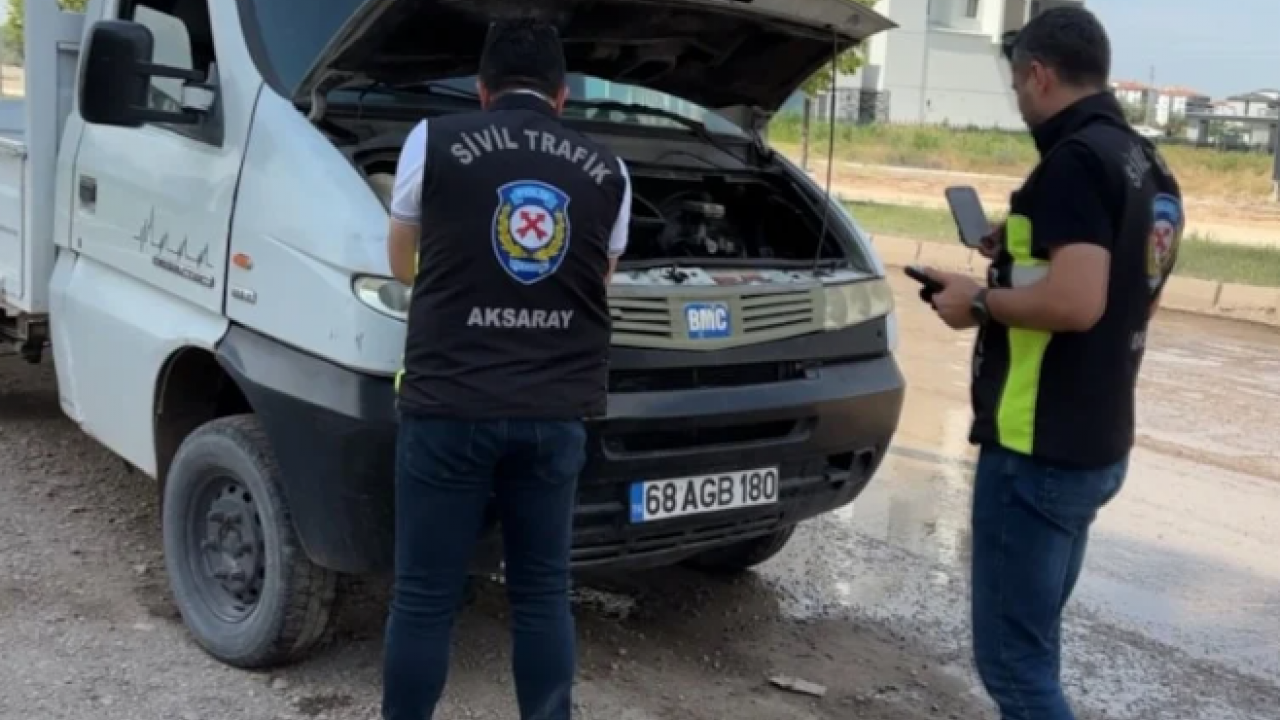 Sahte plakayla yakalandı! Savunması pes dedirtti!