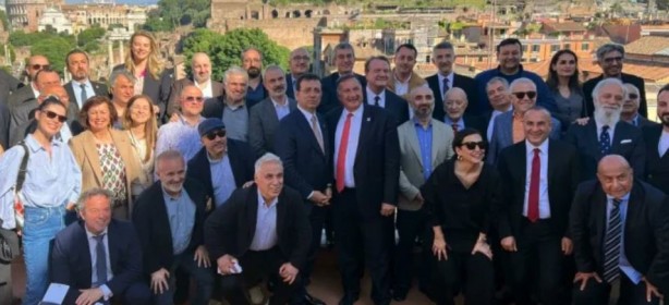 Foto - Sahtekar Ertuğrul Özkök yine yalan yazdı