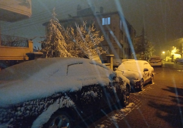 Foto - Sahur vakti başladı, kent beyaza büründü