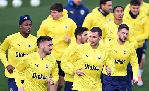 Foto - Saint-Gilloise'nın uçaktaki hali yok artık dedirtti! Herkes şaşırdı: Saatler kala ortaya çıktı...