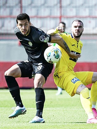 Foto - Saiss'ın yerine sürpriz aday! Süper Lig'den... Altın gibi bir gol olacak, geliyor
