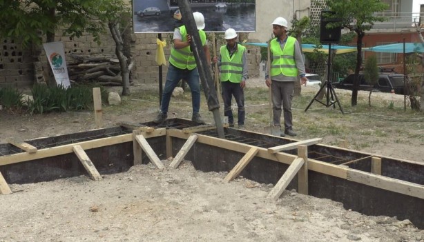 Foto - Şaka değil gerçek! Meral Akşener'in attığı temel ortadan kayboldu