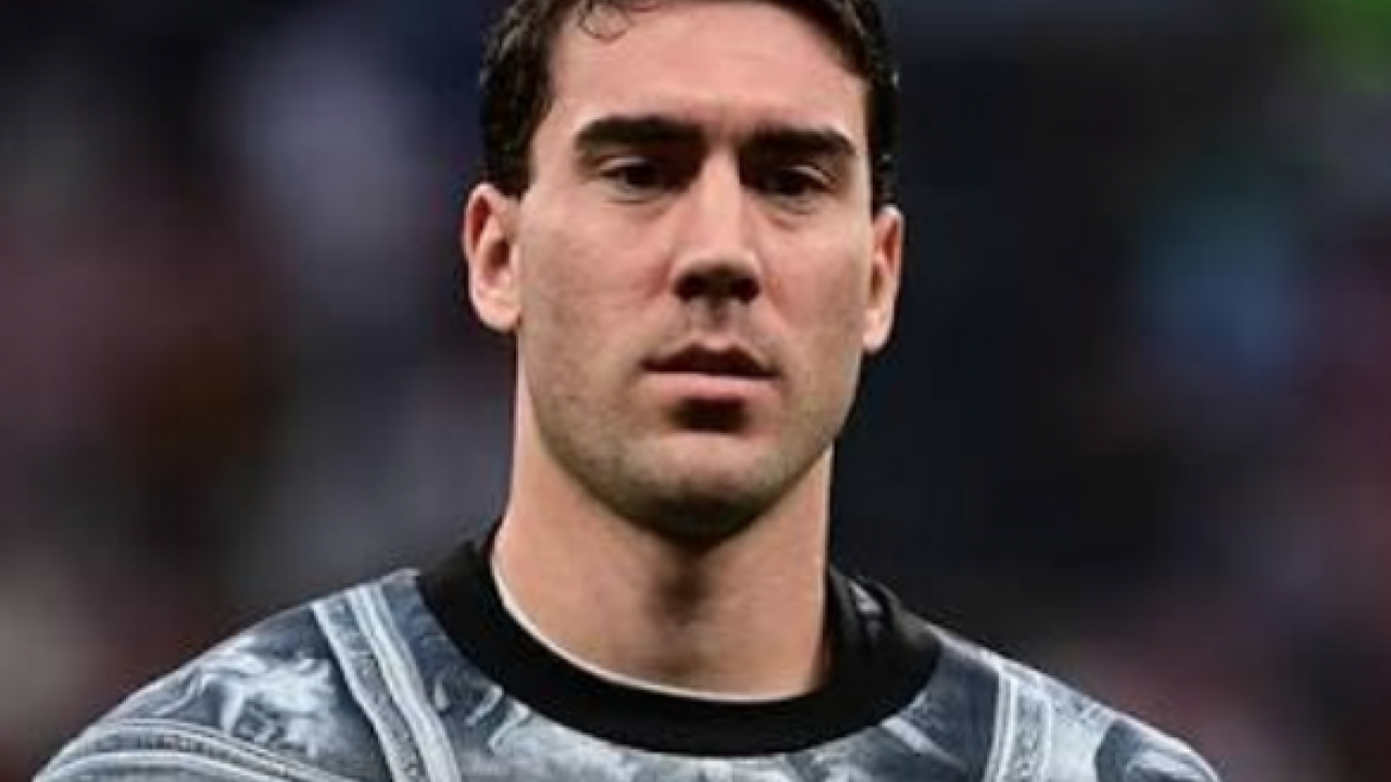 Şaka mı bu?!? Beşiktaş’ta Dusan Vlahovic bekleyişi! Kararını yine erteledi