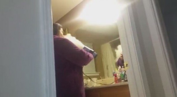 Foto - Şaka yapmak isterken karısının yüzünü yaktı