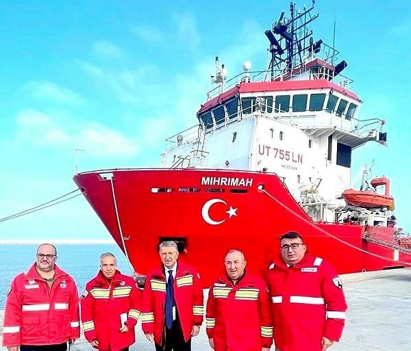 Foto - Sakarya Gaz Sahası'nda 10 bin kahraman destan yazıyor!