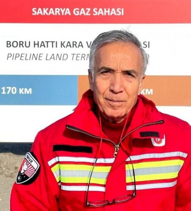Foto - Sakarya Gaz Sahası'nda 10 bin kahraman destan yazıyor!