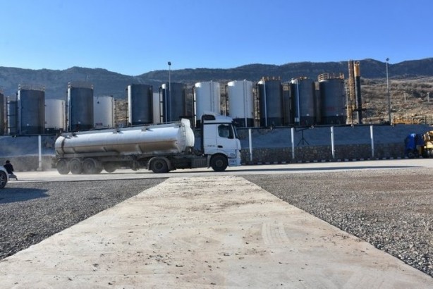 Foto - Sakarya Gaz Sahası'nda 10 bin kahraman destan yazıyor!