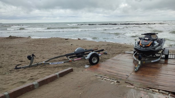 Foto - Sakarya sahillerinde denize giriş yasaklandı