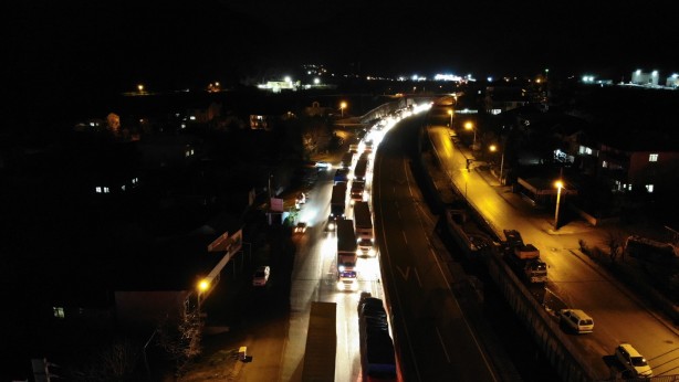 Foto - Sakarya'da katliam gibi kaza! Ortalık savaş alanına döndü!